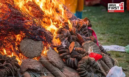 Holika Dahan: होलिका दहन की राख होती है विशेष, जानिए इसका धार्मिक और आध्यत्मिक महत्त्व