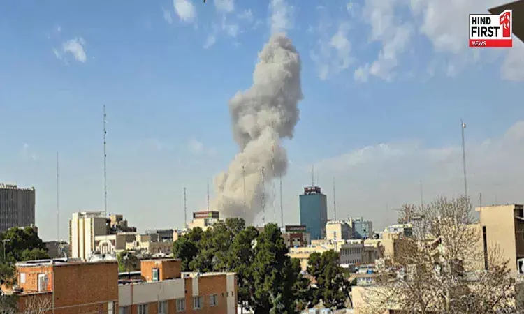 इजराइल ने ईरान पर किया बड़ा हमला, धमाकों से गूंजा तेहरान इजराइल ने ईरान पर किया बड़ा हमला, धमाकों से गूंजा तेहरान