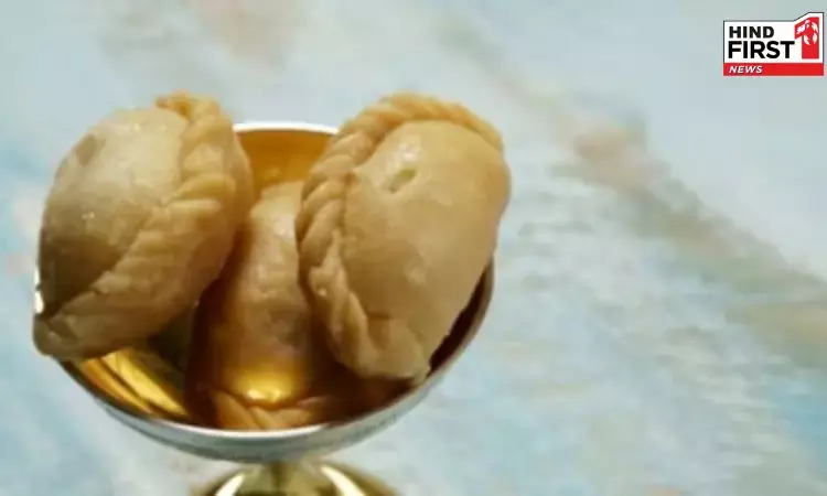 Sugar Free Gujiya Recipe: डायबिटीज के मरीज़ भी अब खा सकते हैं जी भरकर गुझिया, जानें रेसिपी Sugar Free Gujiya Recipe: डायबिटीज के मरीज़ भी अब खा सकते हैं जी भरकर गुझिया, जानें रेसिपी