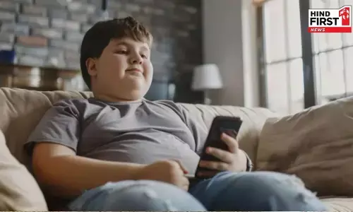 Health Alert: बचपन का मोटापा हेल्थ के लिए है खतरे की घंटी, आज से ही करें उपाय