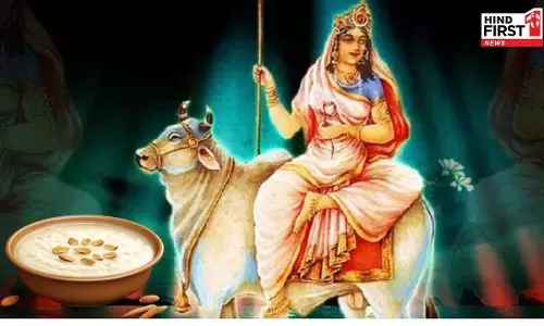 Mata Shailputri Bhog: नवरात्रि के पहले दिन माता शैलपुत्री को जरूर चढ़ाएं मखाने की खीर, जानिए रेसिपी