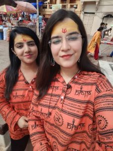 Vadnagar to Varanasi