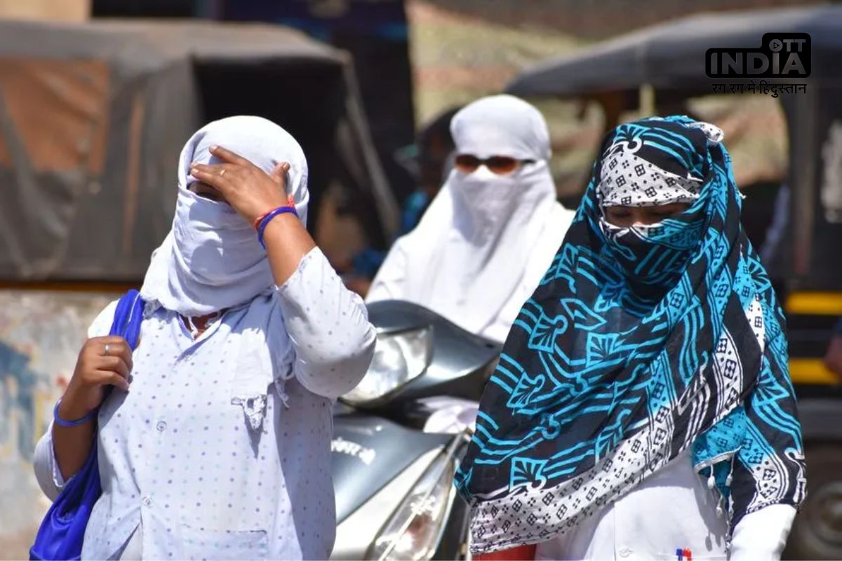 Weather Update: दक्षिणी राज्यों में लू ने बरपाया कहर तो इन राज्यों को बारिश से मिलेगी राहत, जानें मौसम का हाल Weather Update: दक्षिणी राज्यों में लू ने बरपाया कहर तो इन राज्यों को बारिश से मिलेगी राहत, जानें मौसम का हाल