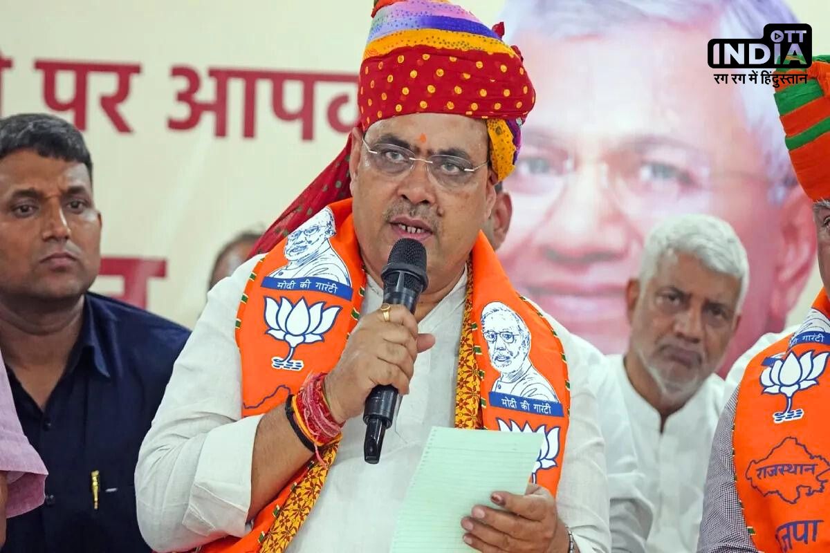 Loksabha Election 2024 Rajasthan : कांग्रेस की तरह घोषणा पत्र नहीं, संकल्प पत्र लाकर हर संकल्प पूरा करती है भाजपा- सीएम भजनलाल Loksabha Election 2024 Rajasthan : कांग्रेस की तरह घोषणा पत्र नहीं, संकल्प पत्र लाकर हर संकल्प पूरा करती है भाजपा- सीएम भजनलाल