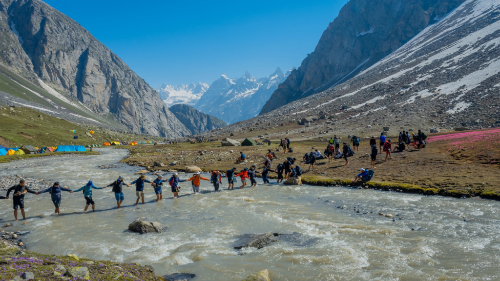 Best Treks In India: ये हैं भारत के पांच बेस्ट ट्रेक, साल के इन महीनों में जरूर जाएँ