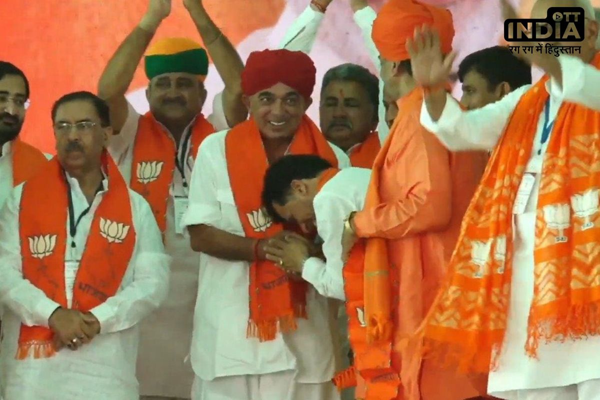 PM Modi In Barmer: मोदी और मानवेंद्र से बदलेगी बाड़मेर-जैसलमेर की हवा! PM Modi In Barmer: मोदी और मानवेंद्र से बदलेगी बाड़मेर-जैसलमेर की हवा!