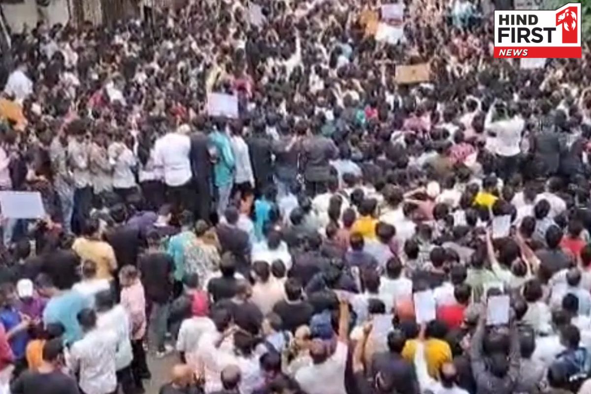 Maharashtra Badlapur Protest: नर्सरी की 2 बच्चियों से सफाई कर्मचारी ने की छेड़छाड़, पैरेंट्स ने स्कूल प्रशासन पर लगाए गंभीर आरोप