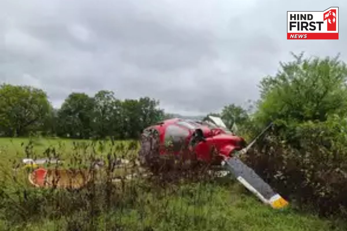 Pune Helicopter Crashes: मुंबई से हैदराबाद जा रहा हेलीकॉप्टर पुणें में क्रैश, 4 घायल, 1 की हालत गंभीर Pune Helicopter Crashes: मुंबई से हैदराबाद जा रहा हेलीकॉप्टर पुणें में क्रैश, 4 घायल, 1 की हालत गंभीर