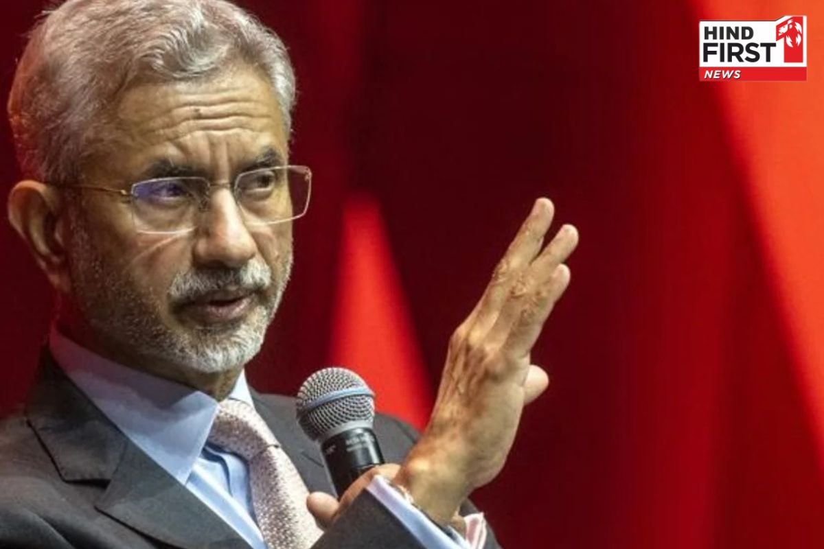 युद्ध भूमि से हटकर अब आना होगा मेज पर तभी कुछ निकलेगा समाधान, यूक्रेन संकट पर बोले जयशंकर युद्ध भूमि से हटकर अब आना होगा मेज पर तभी कुछ निकलेगा समाधान, यूक्रेन संकट पर बोले जयशंकर