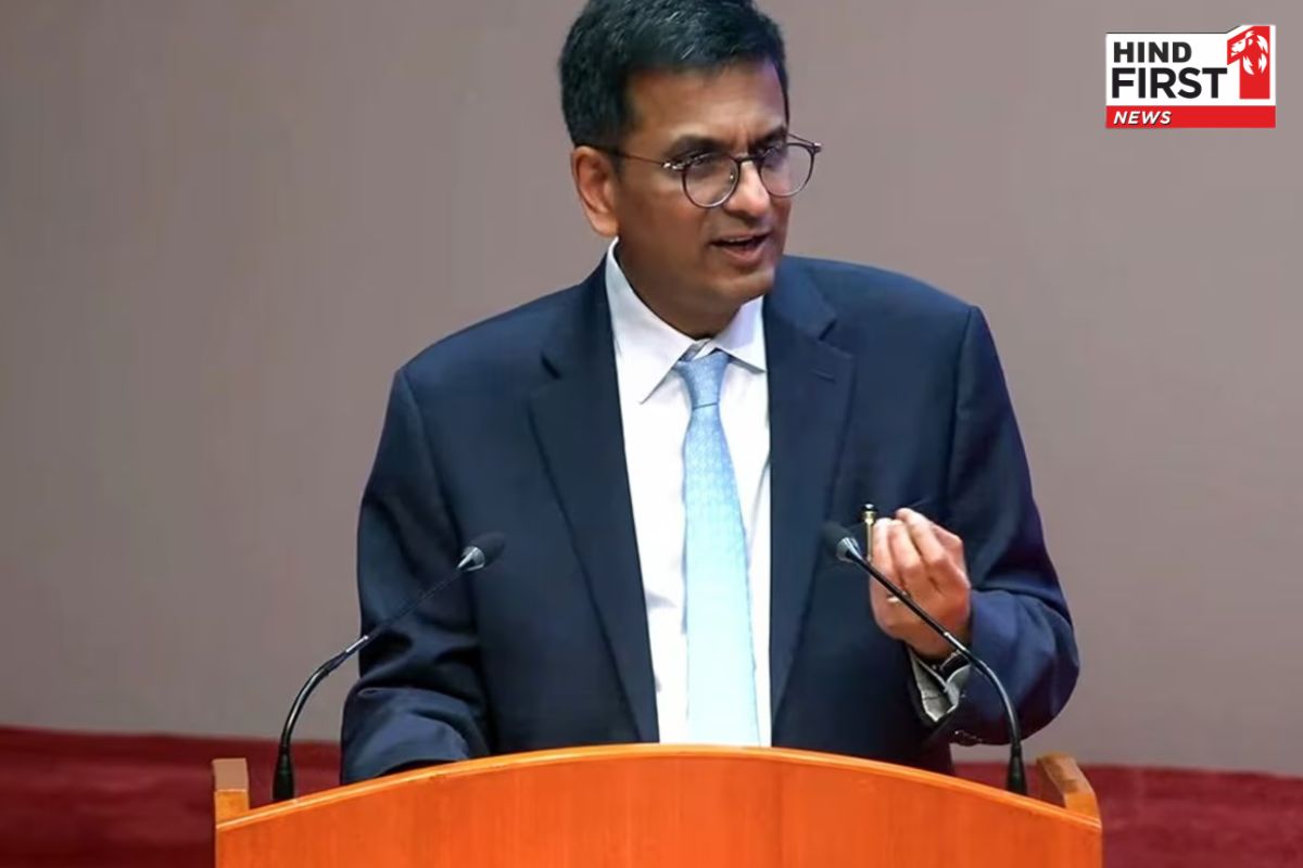 संजय राउत के आरोपों पर चंद्रचूड़ का पलटवार, कहा न्यायपालिका किसी एजेंडे पर नहीं चलती संजय राउत के आरोपों पर चंद्रचूड़ का पलटवार, कहा न्यायपालिका किसी एजेंडे पर नहीं चलती