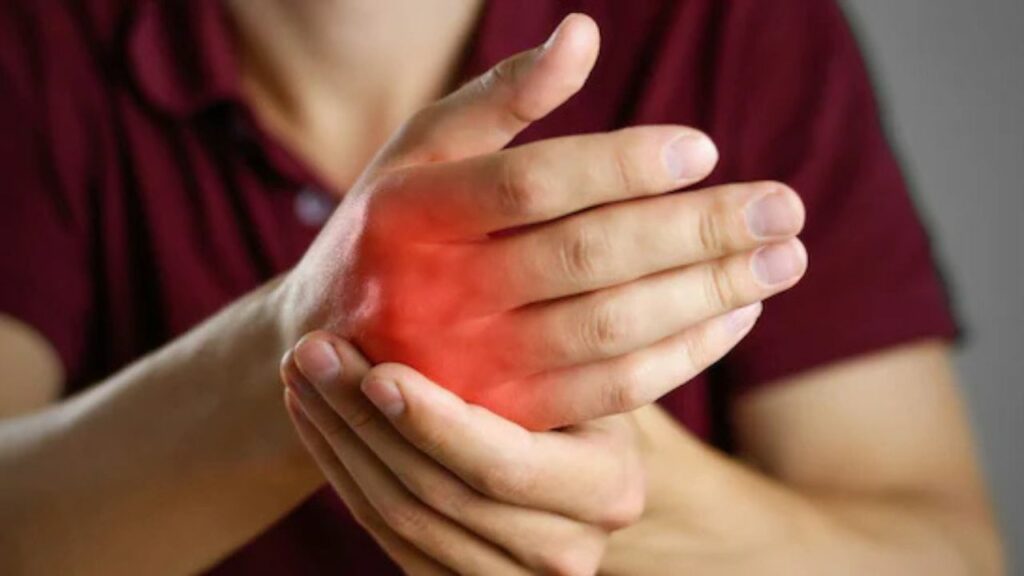 Guillain-Barre Syndrome: पुणे में बढ़ रहा है गुइलेन बैरी सिंड्रोम का खतरा, जानें इस ऑटोइम्यून बीमारी के बारे में   