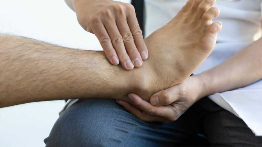 Guillain-Barre Syndrome: पुणे में बढ़ रहा है गुइलेन बैरी सिंड्रोम का खतरा, जानें इस ऑटोइम्यून बीमारी के बारे में   