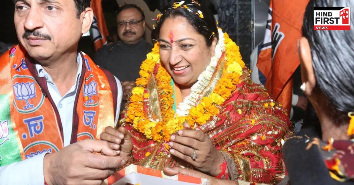 Rekha Gupta: कौन है रेखा गुप्ता ? जानिए उनके जीवन से जुड़े अनछुए पहलुओं के बारे मे Rekha Gupta: कौन है रेखा गुप्ता ? जानिए उनके जीवन से जुड़े अनछुए पहलुओं के बारे मे