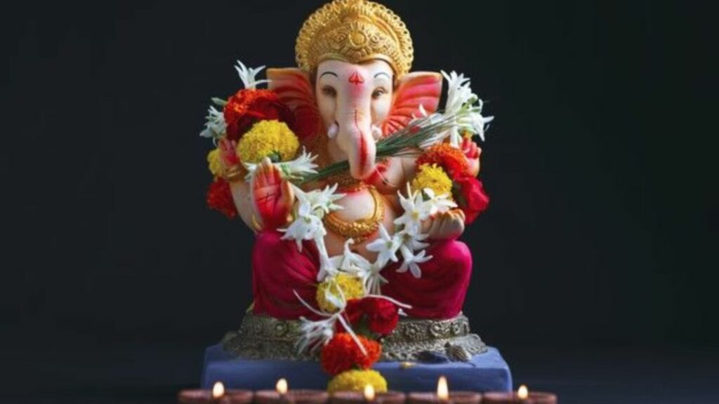 Vinayaka Chaturthi 2025: कल मनाया जाएगा विनायक चतुर्थी का व्रत, जानें शुभ मुहूर्त एवं योग  