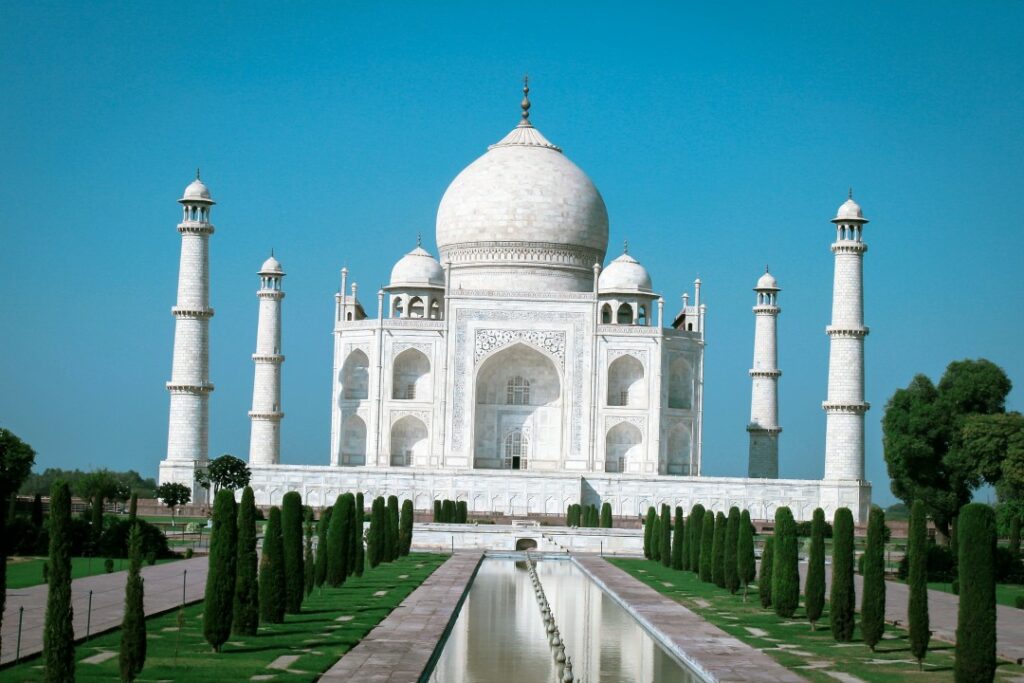 World Heritage Day 2025: आज है वर्ल्ड हेरिटेज डे, जानें क्यों मनाते हैं यह दिन   