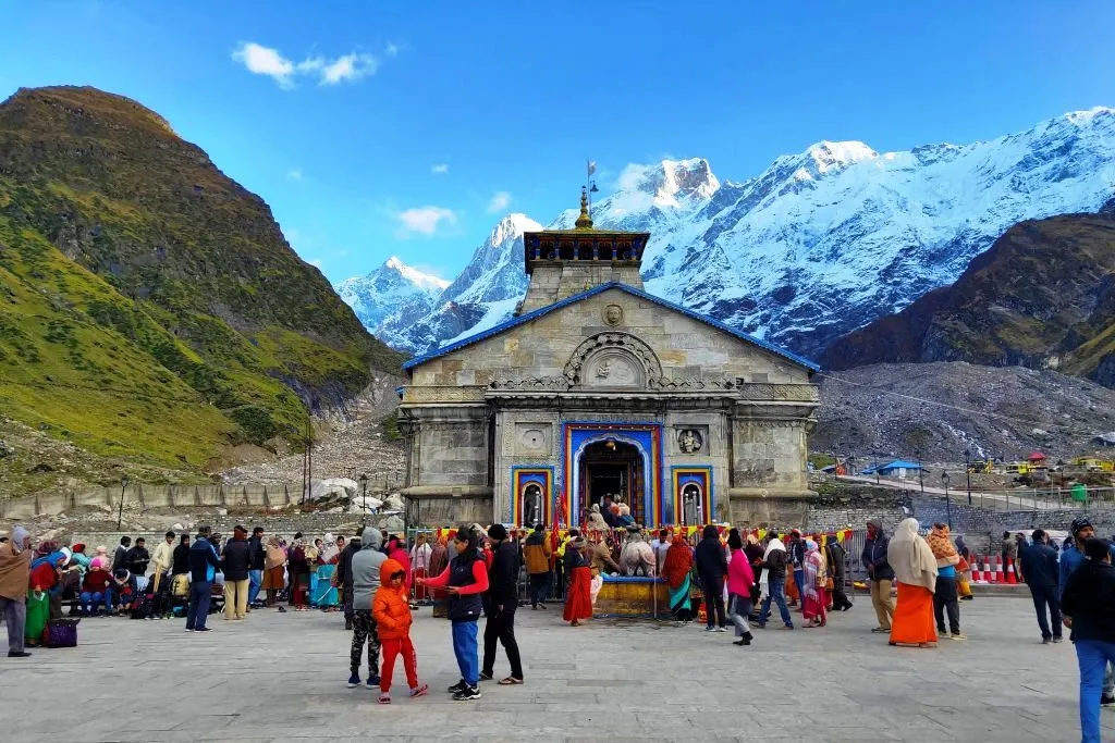 Char Dham Yatra 2025: इस दिन से खुलेंगे चारो धाम के कपाट, जानें सुबह और शाम दर्शन के समय