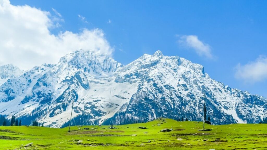  Baisaran Valley: भारत का मिनी स्विट्जरलैंड है बैसरन वैली, पहलगाम से 5 किमी दूर है यह घाटी 