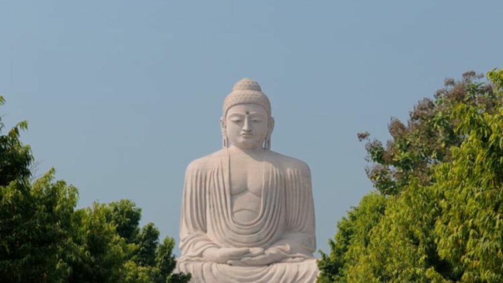 Buddha Purnima 2025: बुद्ध पूर्णिमा के दिन ही हुआ था गौतम बुद्ध का जन्म, जानें तिथि और मुहूर्त 