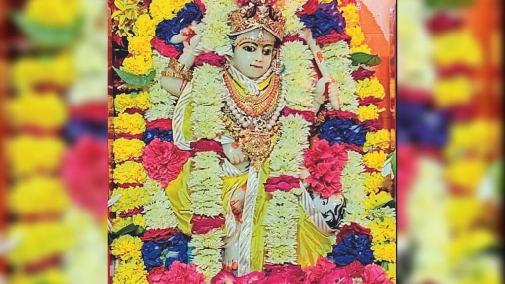 Pitambara Peeth: राजसत्ता का सुख दिलाती हैं यह देवी, अष्टमी और नवमी को दर्शन होता है शुभ