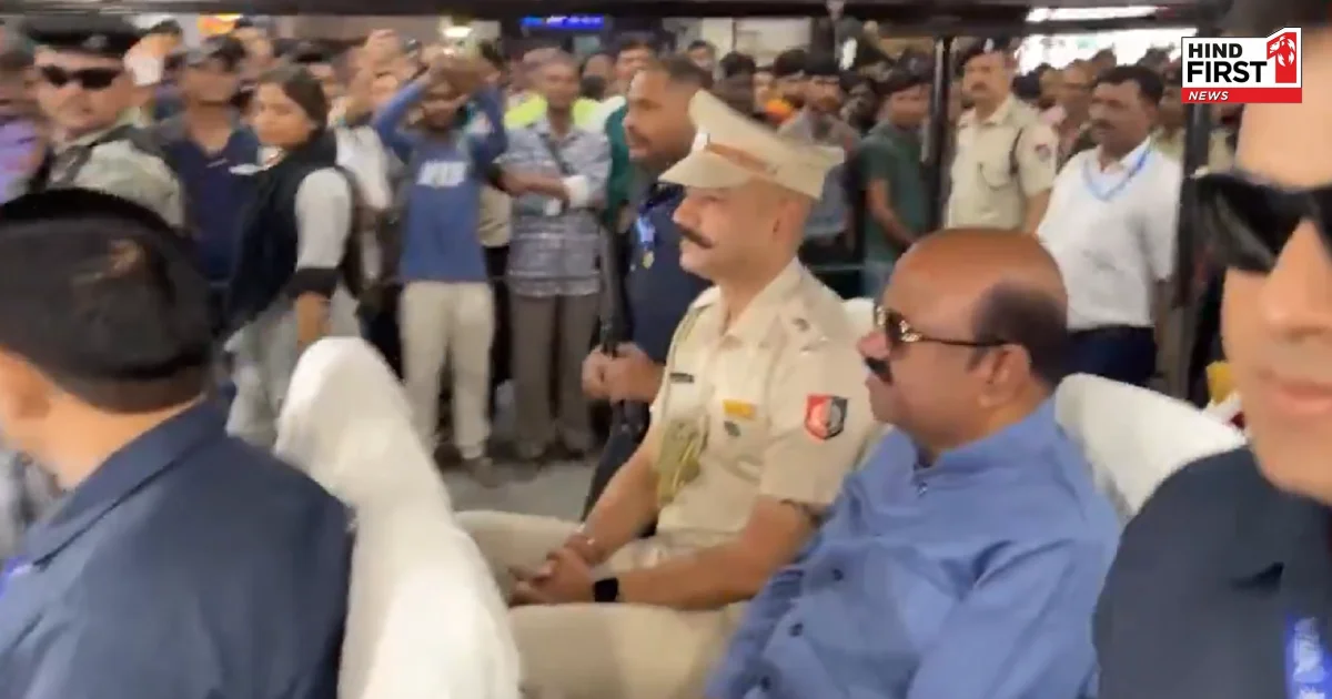 प. बंगाल हिंसा: राज्यपाल ने बेघर हुए पीड़ितों से मुलाकात की, लोगों को दिया हरसंभव मदद का आश्वासन प. बंगाल हिंसा: राज्यपाल ने बेघर हुए पीड़ितों से मुलाकात की, लोगों को दिया हरसंभव मदद का आश्वासन