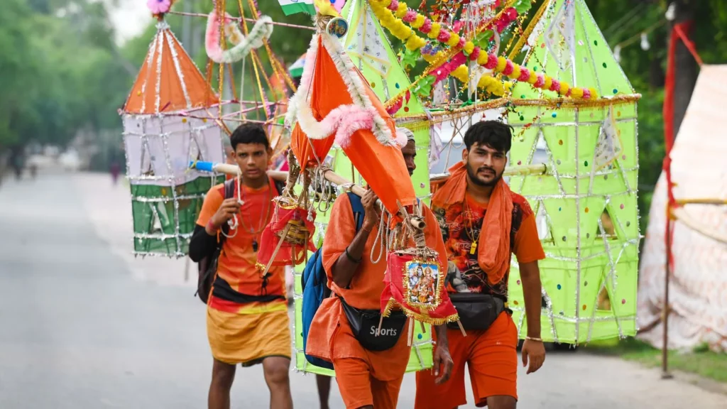 Kanwar Yatra 2025: कांवड़ यात्रा से रावण का संबंध