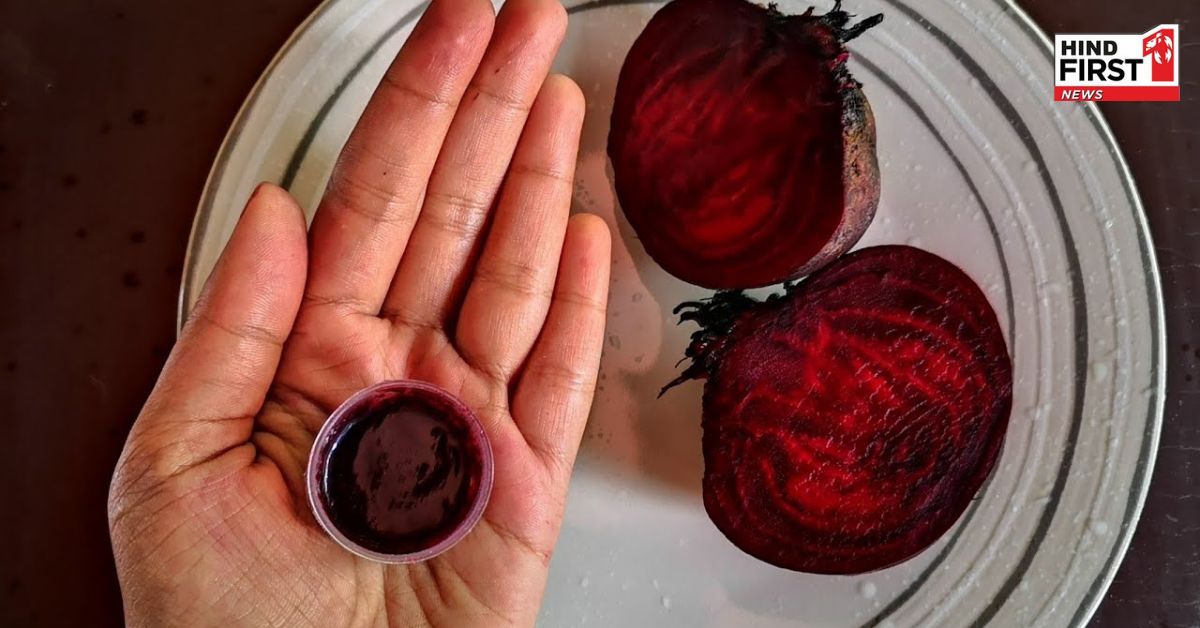 Homemade Lip Balm: घर पर बना ये चुकंदर का लिपबाम आपके लिप्स को बनाएगा पिंक, जानिए इसे बनाने का तरीका Homemade Lip Balm: घर पर बना ये चुकंदर का लिपबाम आपके लिप्स को बनाएगा पिंक, जानिए इसे बनाने का तरीका