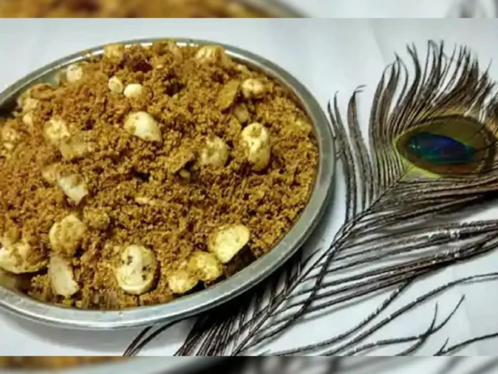 Masik Krishna Janmashtami: मासिक कृष्ण जन्माष्टमी को जरूर चढ़ाएं यह प्रसाद, इसके बिना अधूरी है लड्डू गोपाल की पूजा   