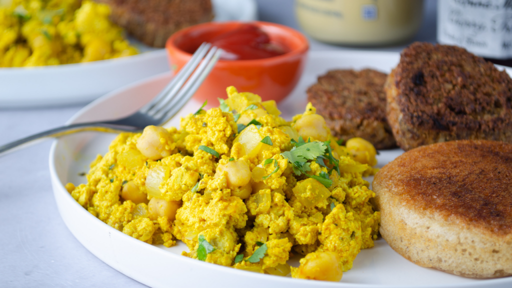 Tofu Recipes: ब्रेकफास्ट में शामिल करें ये पांच प्रोटीन से भरे टोफू आइटम्स, रहेंगे फिट एंड फाइन