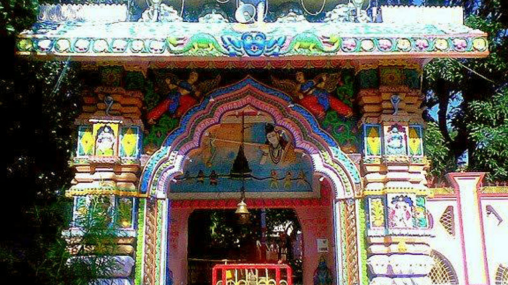 Aap Shambhu Temple: जम्मू के आप शम्भू मंदिर की है बहुत मान्यता, जानें इसका इतिहास   