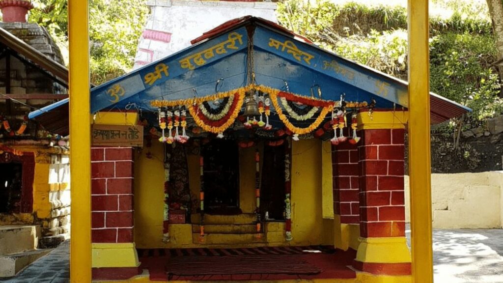 Vridha Badri Temple: एक ऐसा मंदिर जहां वृद्ध रूप में पूजे जाते हैं भगवान विष्णु, जानिए इसकी महत्ता 