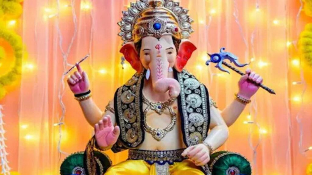   आज है एकदंत संकष्टी चतुर्थी व्रत, इस विधि से करें विघ्नहर्ता गणेश जी की पूजा 