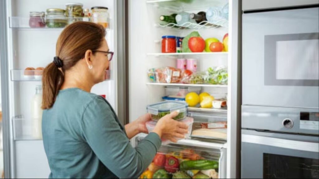 Health Tips: फ्रिज में रखी सब्जियां भी क्यों हो जाती हैं ख़राब? जानिए कारण और स्टोर करने का सही तरीका