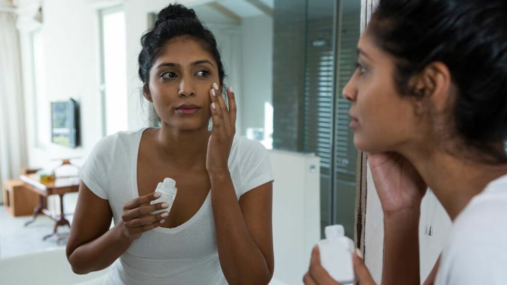  Monsoon Skincare Tips: बारिश के मौसम में ऐसे रखें अपने स्किन का ख्याल 