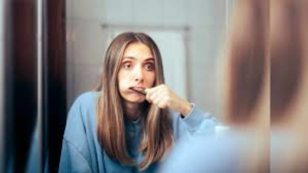   Good Habit For Health: रात में ब्रश करने की आदत कई बीमारियों को रखती है दूर , आज से कर दें शुरु 