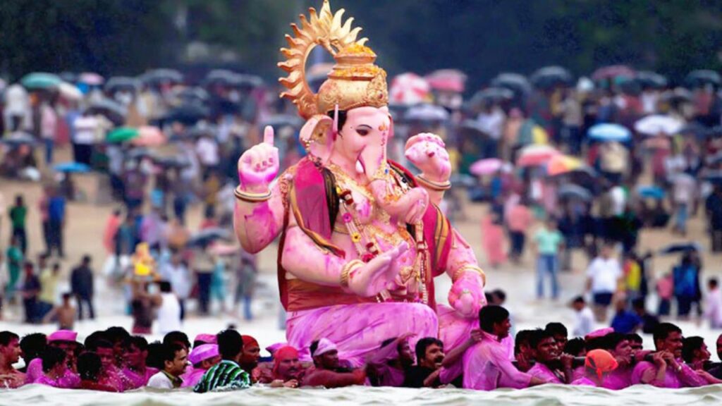 Ganesh Chaturthi 2025: इस दिन मनाई जाएगी गणेश चतुर्थी, जानें पूजा का शुभ मुहूर्त और विधि