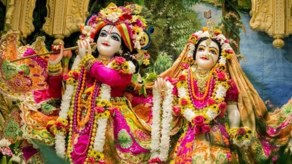   Janmashtami 2025: मथुरा-वृंदावन ही नहीं, इन पाँच जगहों पर भी मना सकते हैं जन्माष्टमी