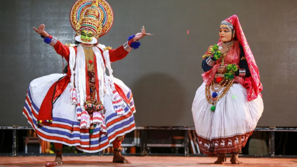 Onam 2025: एक भव्य फसल उत्सव और राजा महाबली की हर्षोल्लासपूर्ण घर वापसी की कहानी    