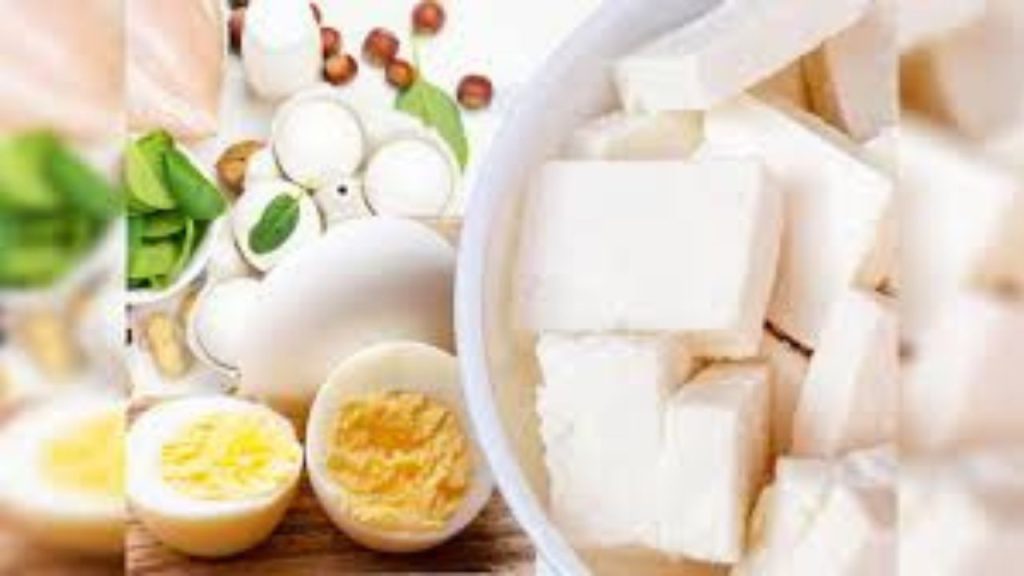   Boiled Egg vs Paneer: उबला अंडा या पनीर, कौन है प्रोटीन स्नैक के रूप में ज्यादा फायदेमंद? 
