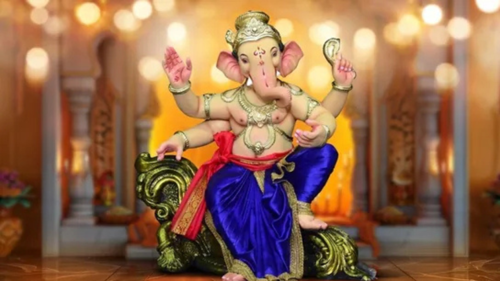 Ganesh Chaturthi Chand: गणेश चतुर्थी पर नहीं देखना चाहिए चांद, जानिये क्यों    