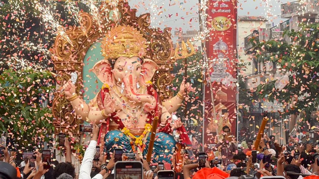 Anant Chaturdashi 2025: कब है अनंत चतुर्दशी? इस दिन होगी बप्पा की विदाई