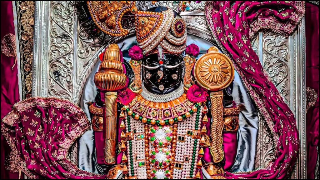   Janmashtami 2025: मथुरा-वृंदावन ही नहीं, इन पाँच जगहों पर भी मना सकते हैं जन्माष्टमी