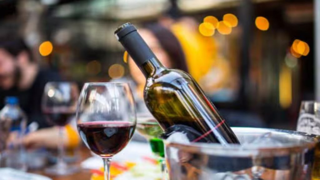 Red Wine Benefits: रेड वाइन ब्लड सर्कुलेशन को करता है दुरुस्त , जानिए कैसे ?
