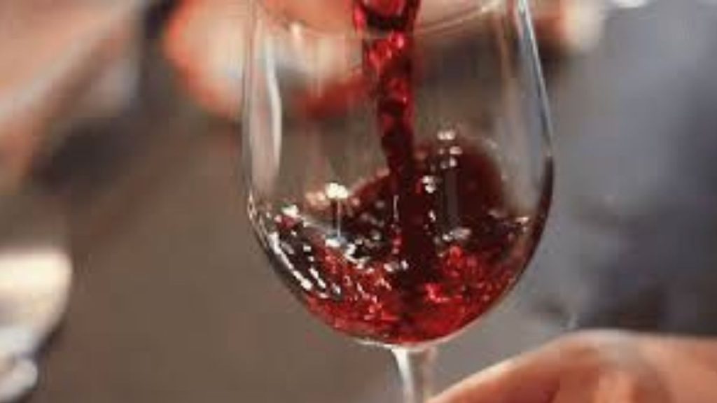   Red Wine Benefits: रेड वाइन ब्लड सर्कुलेशन को करता है दुरुस्त , जानिए कैसे ?