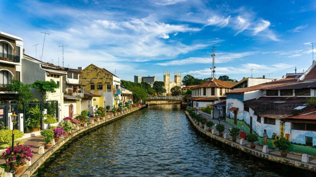 World Tourism Day 2025: उत्तराखंड से केरल तक, भारत में पर्यटन कैसे जोड़ता है संस्कृति और अर्थव्यवस्था