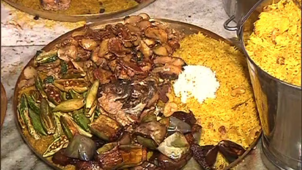 Non-Veg in Prasad: 5 हिंदू मंदिर जहां प्रसाद के रूप में खाया जाता है मांसाहारी भोजन  