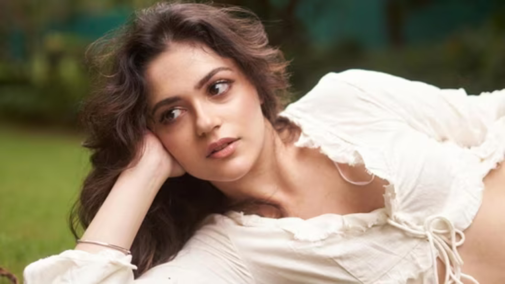 Aneet Padda Next Movie: सैयारा के बाद अनीत पड्डा फातिमा सना शेख के साथ कोर्ट रूम ड्रामा में देंगी दिखाई   