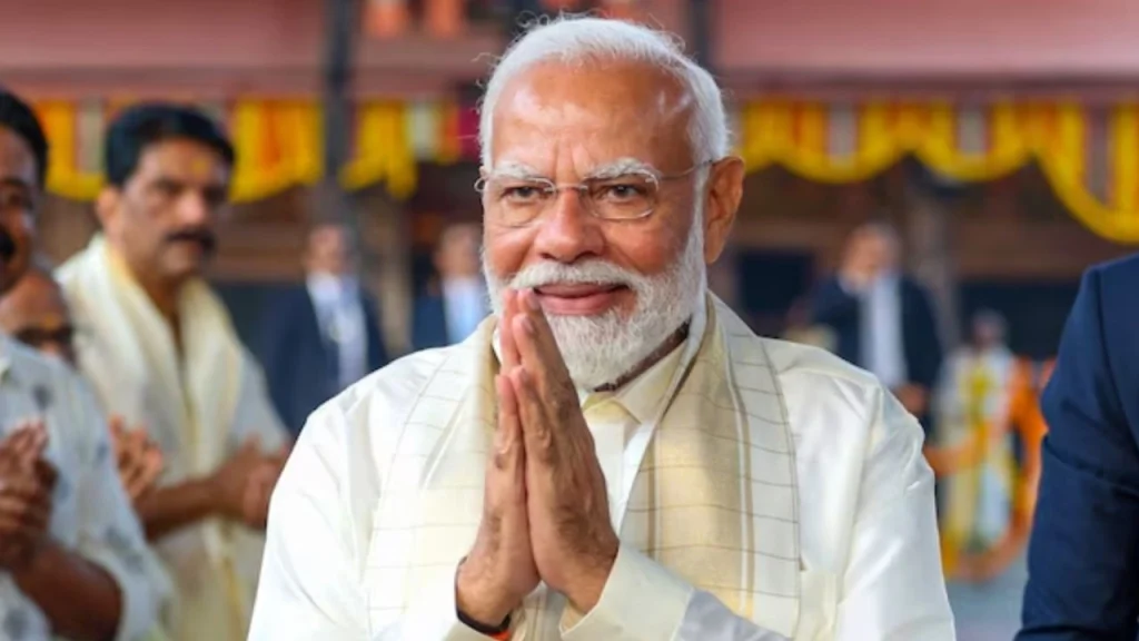 PM Modi Birthday: नरेंद्र मोदी-स्टाइल, संस्कृति और सेवा प्रथम की भावना के हैं अद्भुत संगम  