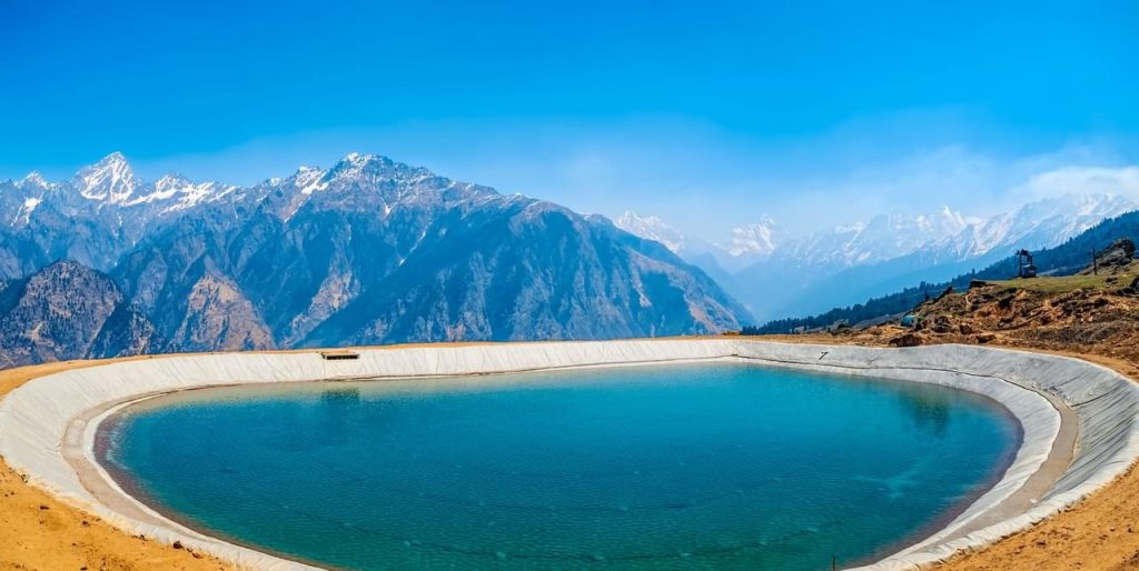 Winter Destinations: इस नवंबर भारत में घूमने लायक 5 शीतकालीन स्थान, आप भी जानें    