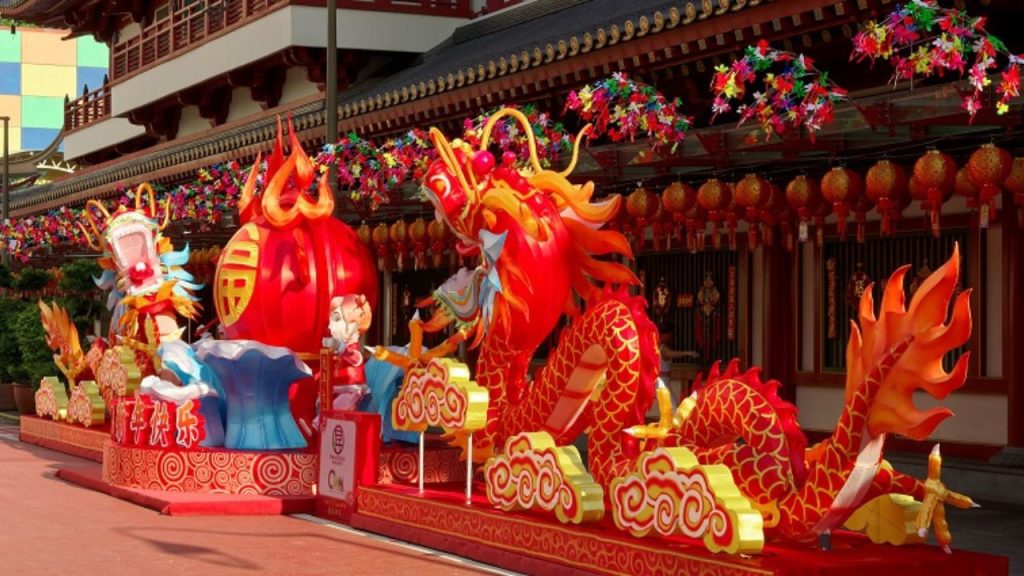 Diwali 2025: सिर्फ भारत ही नहीं बल्कि इन देशों में भी मनाया जाता है दीपावली का त्योहार