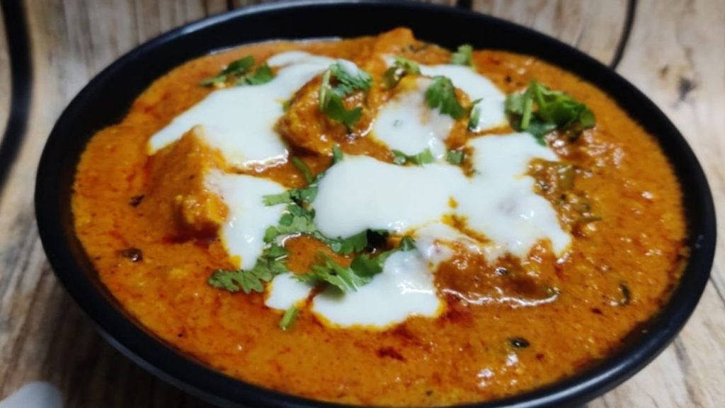     Diwali  Special: दिवाली में घर पर जरूर बनाएं पनीर के ये दो ख़ास डिश, लोग तारीफ करते नहीं थकेंगे 